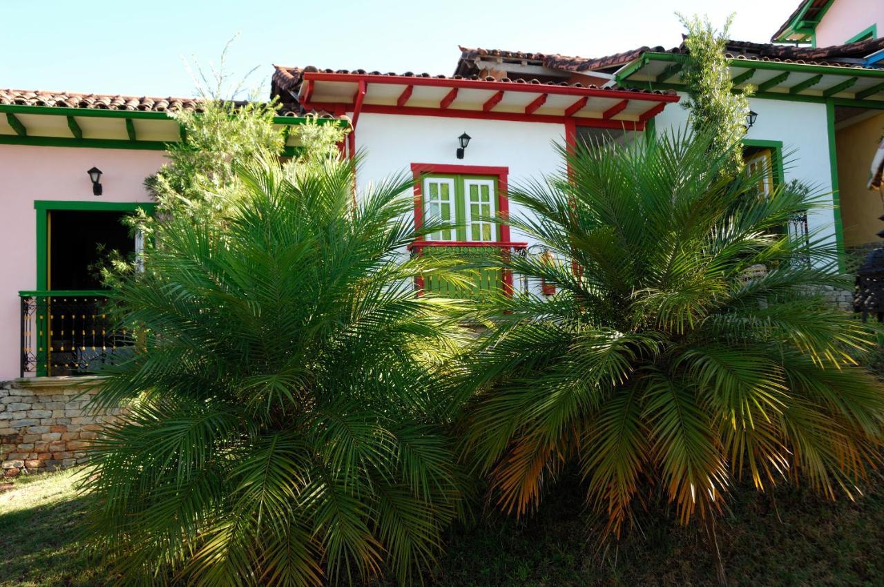 לבראס נובאס Pousada Vila Mineira מראה חיצוני תמונה